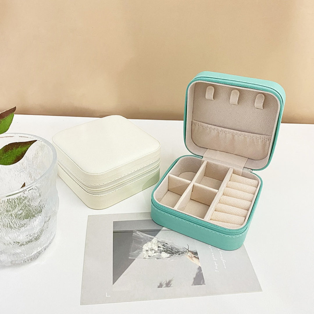 Portable Travel Jewelry Organizer | Zippered PU Leather Case