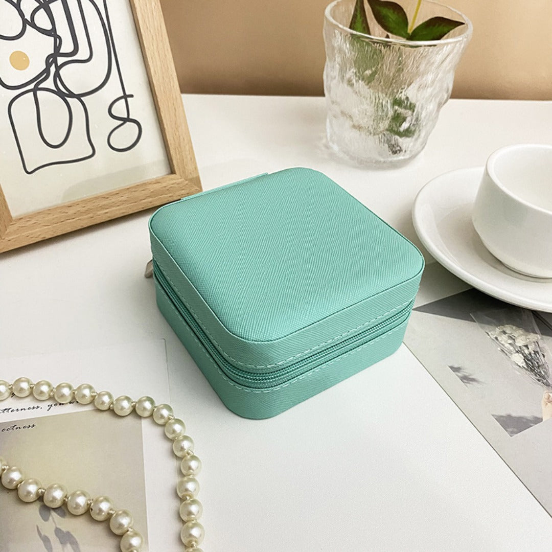 Portable Travel Jewelry Organizer | Zippered PU Leather Case